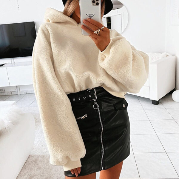 Furry Hooded Loose Coat - Imagen 5