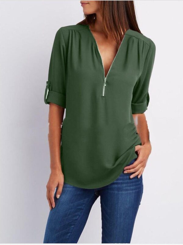 Camiseta de manga larga con cuello en V y cremallera A&P. - Imagen 10