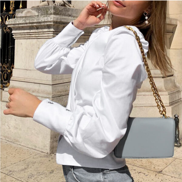 Blusa de manga larga con acabados redondos y botones A&P. - Imagen 2