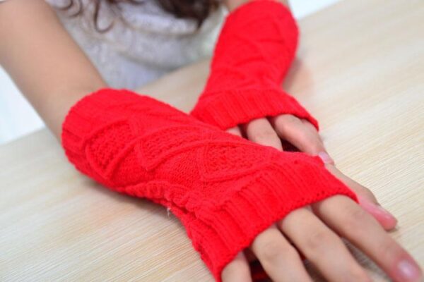 Yauvana Knitted Arm Warmers - Imagen 4
