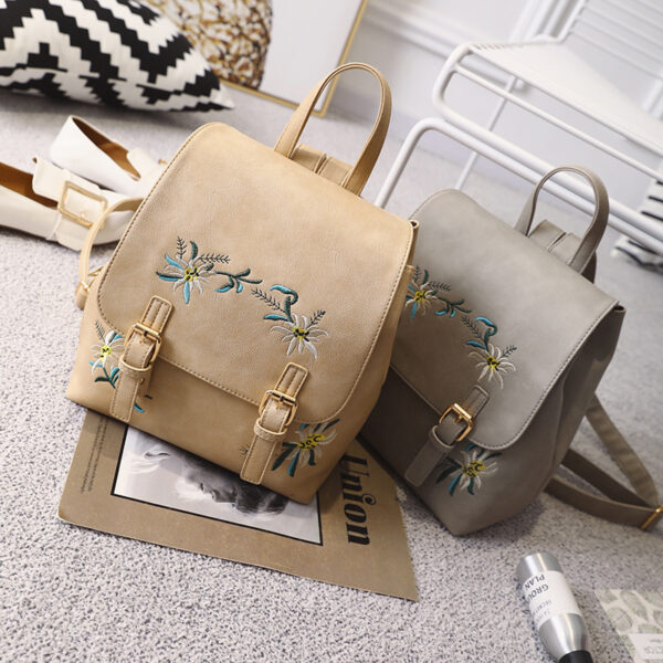Embroidered Folk Style Fashion Leather Backpack Wholesale Flower Color Embroidery - Imagen 2